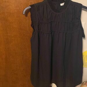 Sleeveless blouse